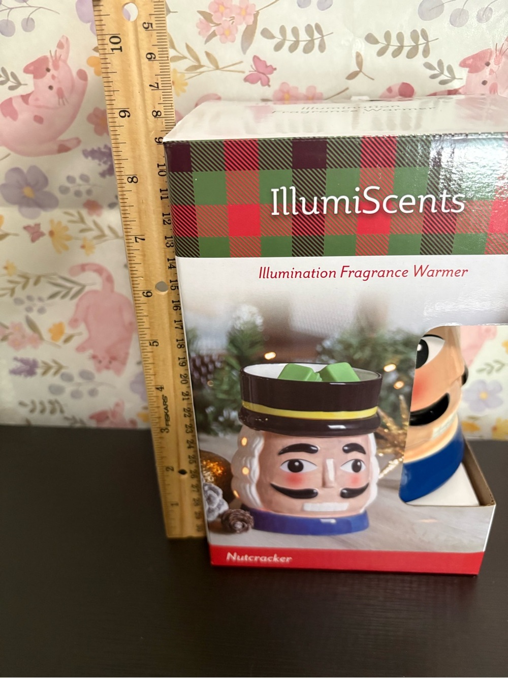 Illumiscents Illumination fragrance wax warmer lighted Nutcracker Christmas. PO - Picture 10 of 10